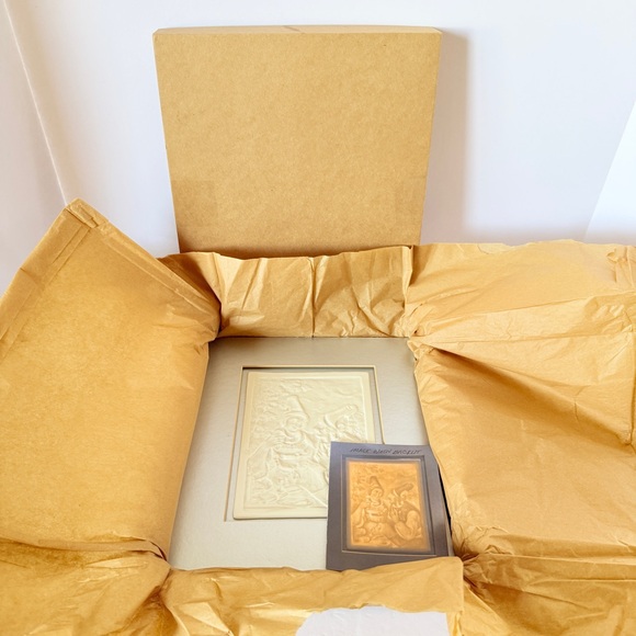 Belleek Ireland Parian China Lithophane “Lovers at Table” Courting Couple - Picture 9 of 12